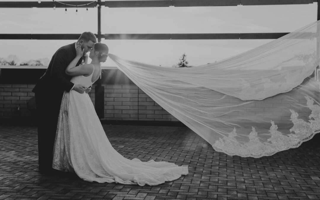Spotless Simplicity: Nicole & Austin’s Wedding Day Coordination